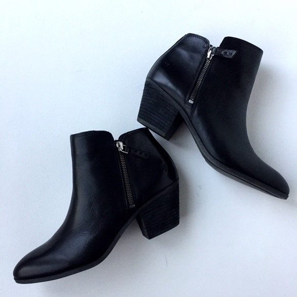 🍂Host Pick🍂 Frye Judith Double Zip Ankle Boots - Picture 3 of 8